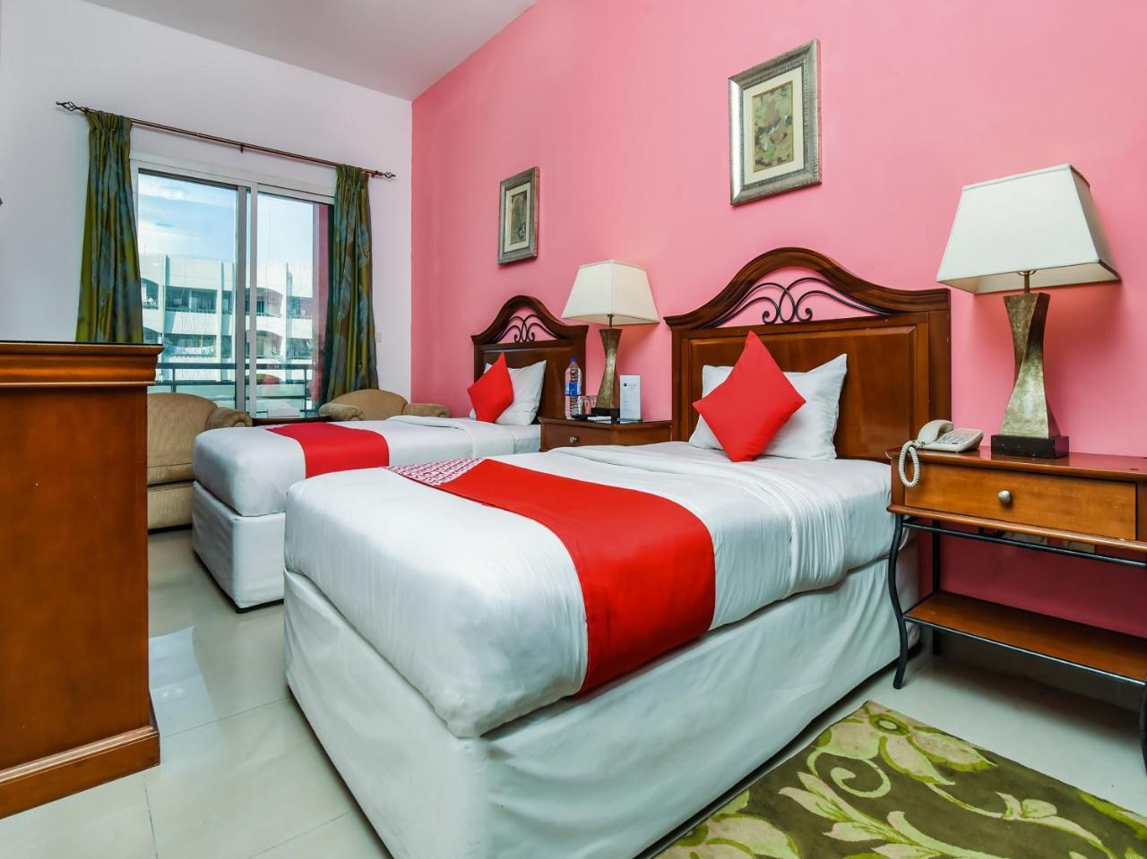 Oyo 138 Empire Hotel Apartments ดูไบ ภายนอก รูปภาพ
