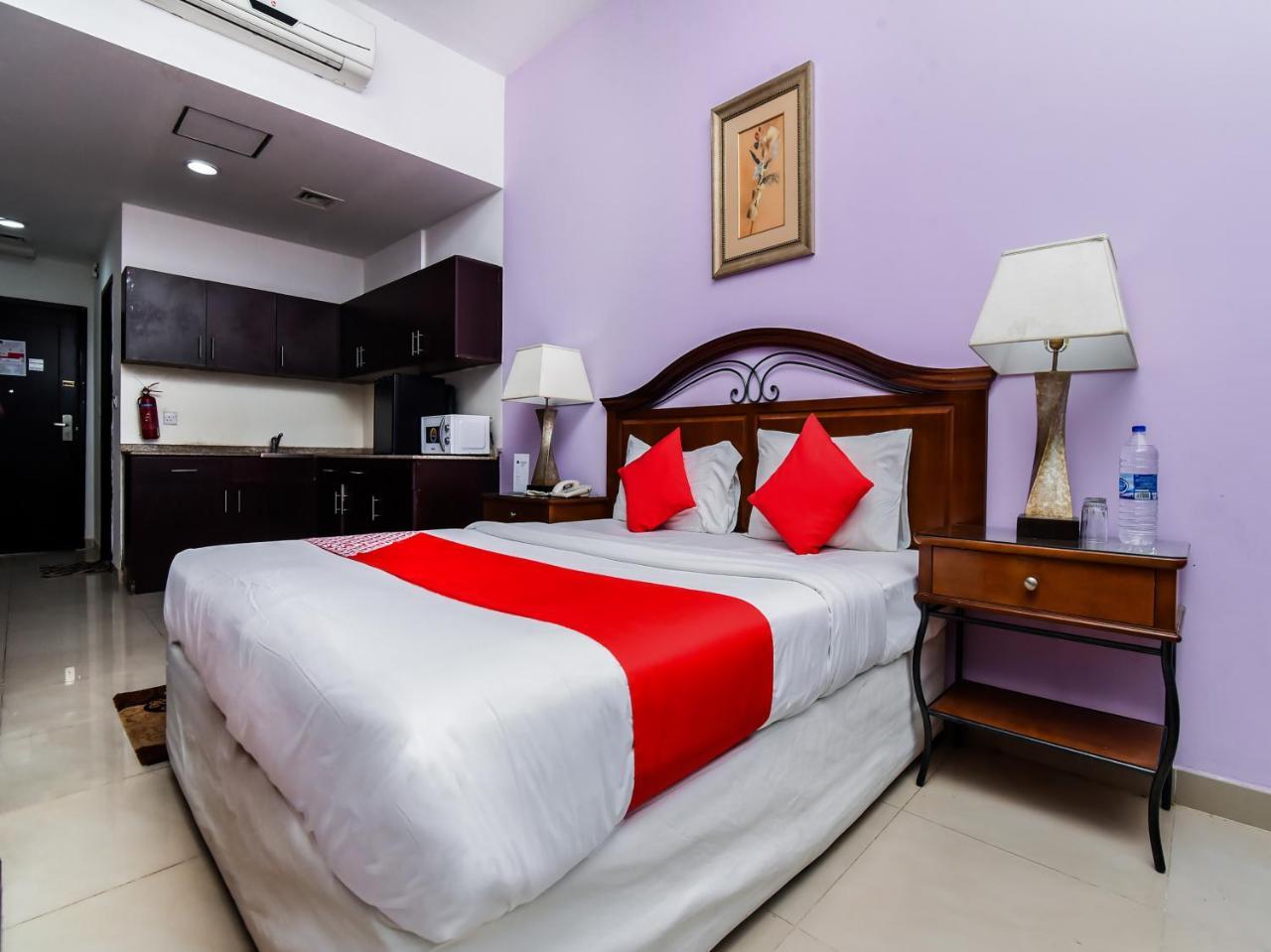 Oyo 138 Empire Hotel Apartments ดูไบ ภายนอก รูปภาพ
